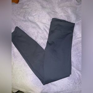Under Armor leggings
